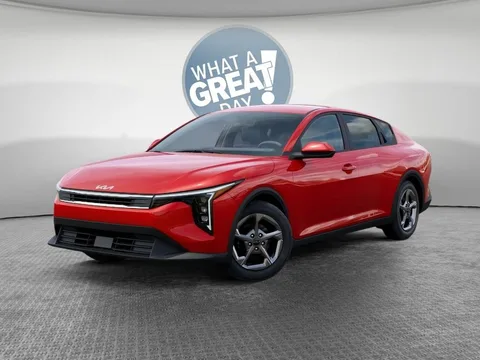 2026 Kia K4 LXS