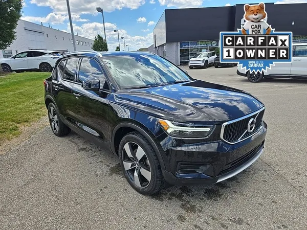2020 Volvo XC40