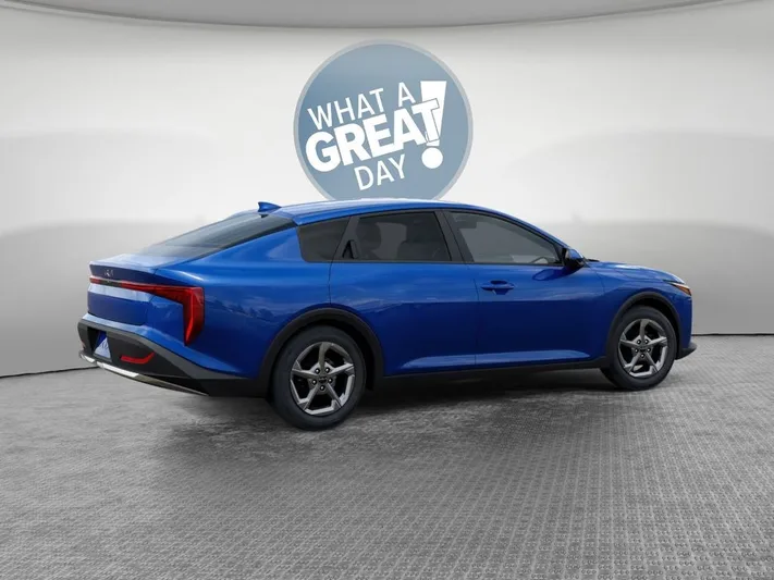 2026 Kia K4 - view 6