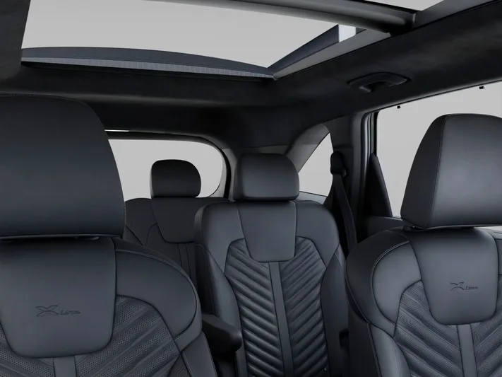 2026 Kia Sorento - view 26