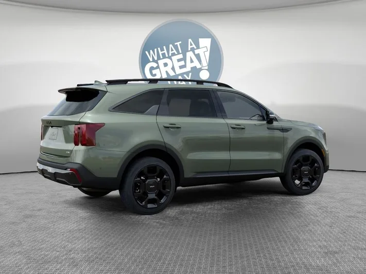 2026 Kia Sorento - view 5