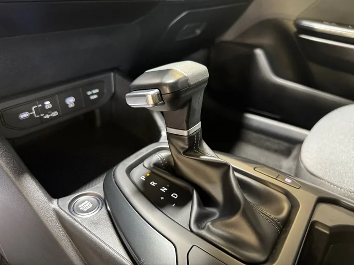 2025 Kia K4 - view 21