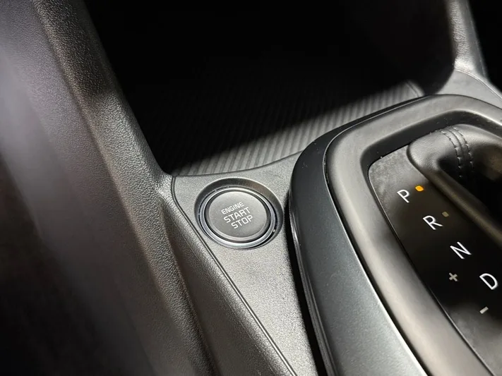 2025 Kia K4 - view 29