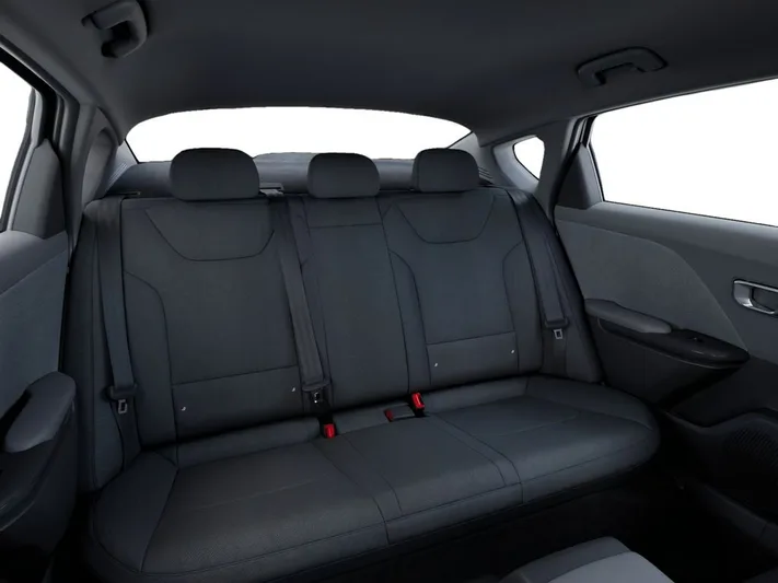 2026 Kia K4 - view 16