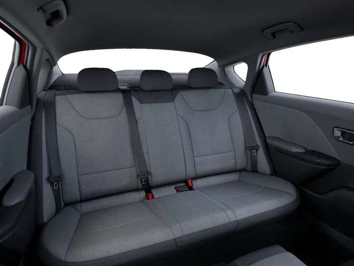 2025 Kia K4 - view 16