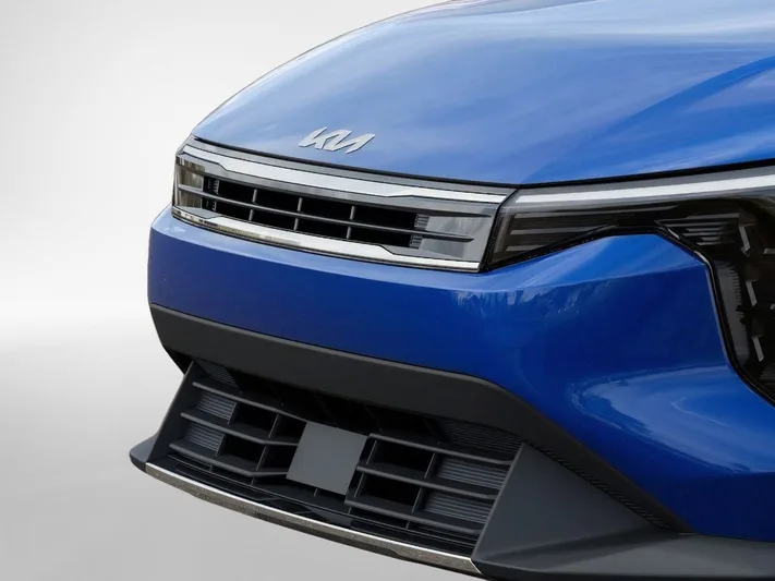 2025 Kia K4 - view 12