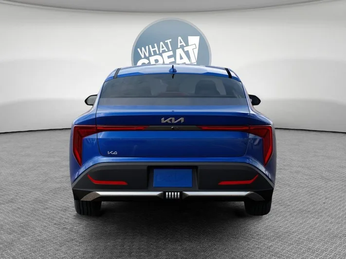 2025 Kia K4 - view 13