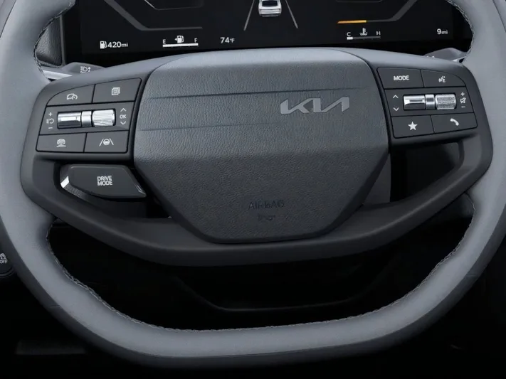 2025 Kia K4 - view 22