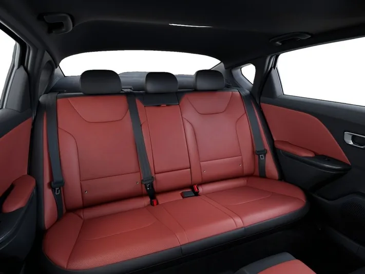 2026 Kia K4 - view 16