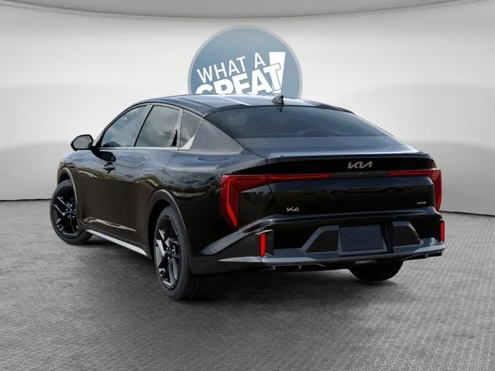 2026 Kia K4 - view 4