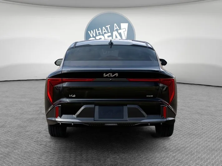 2026 Kia K4 - view 5