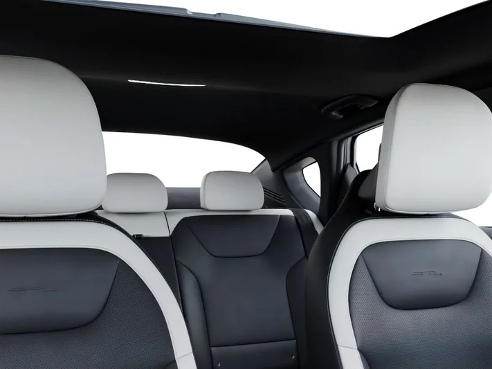 2026 Kia K4 - view 27