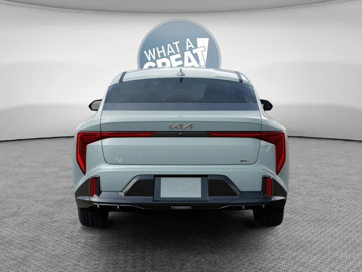 2025 Kia K4 - view 13