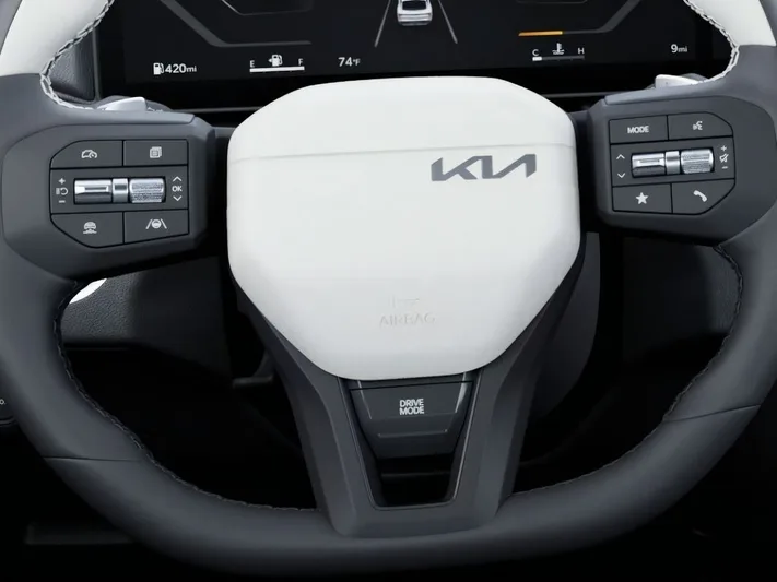 2025 Kia K4 - view 22