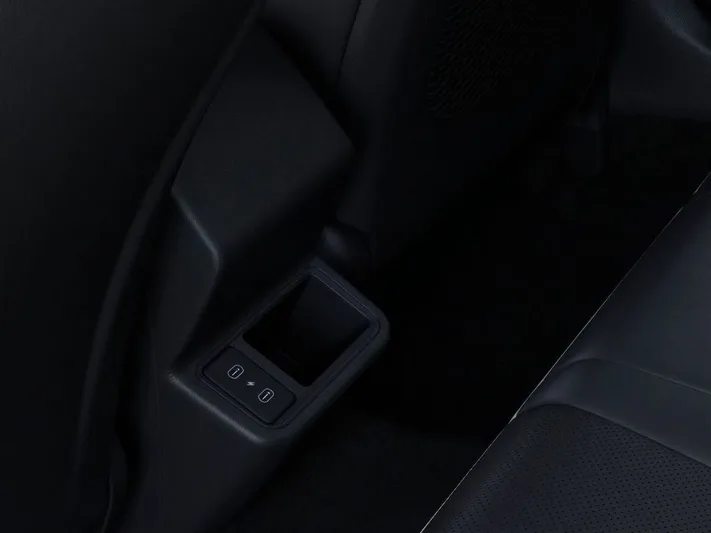2026 Kia K4 - view 26