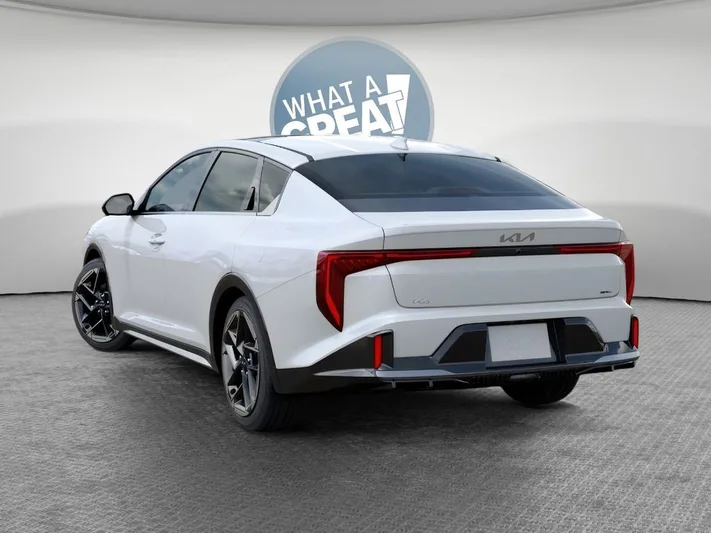 2026 Kia K4 - view 4