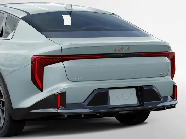 2026 Kia K4 - view 13