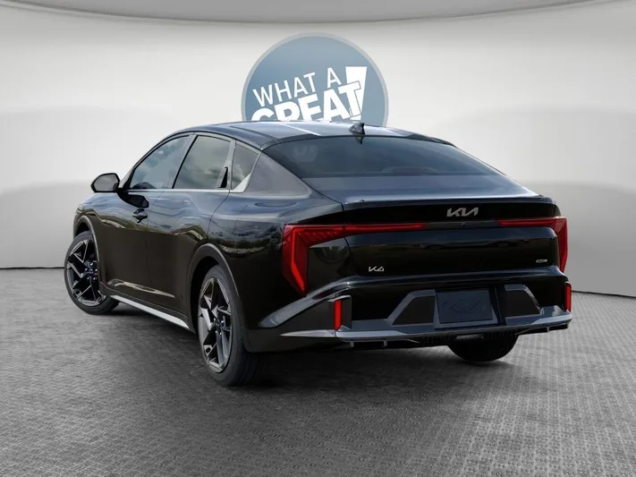 2026 Kia K4 - view 4