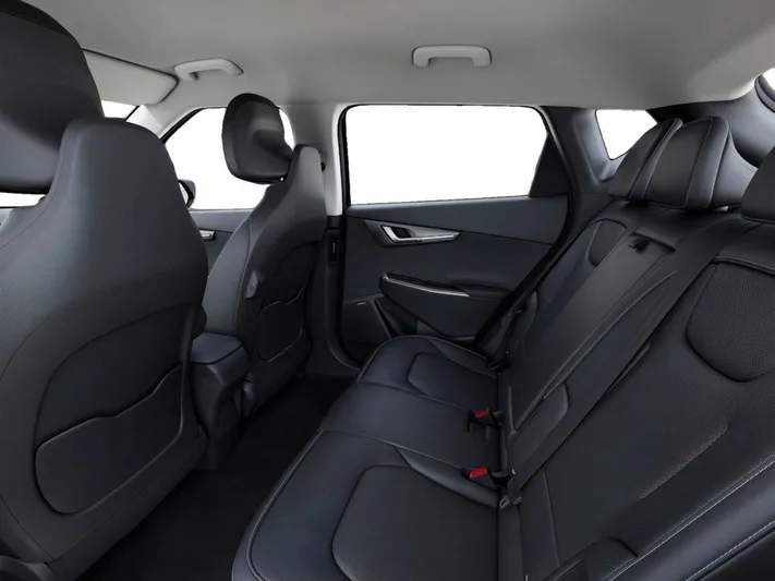 2025 Kia EV6 - view 18