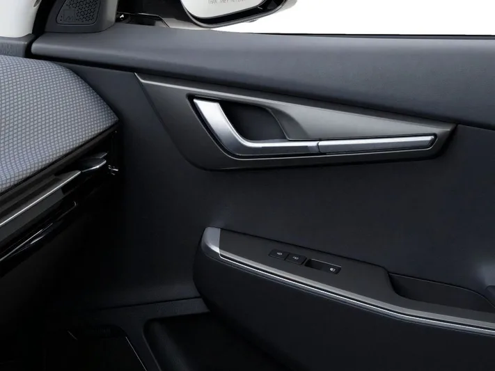 2025 Kia EV6 - view 25