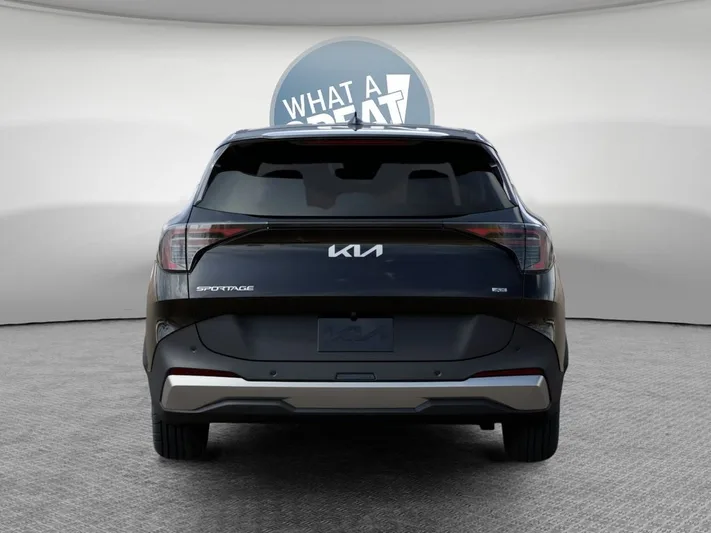 2026 Kia Sportage - view 13