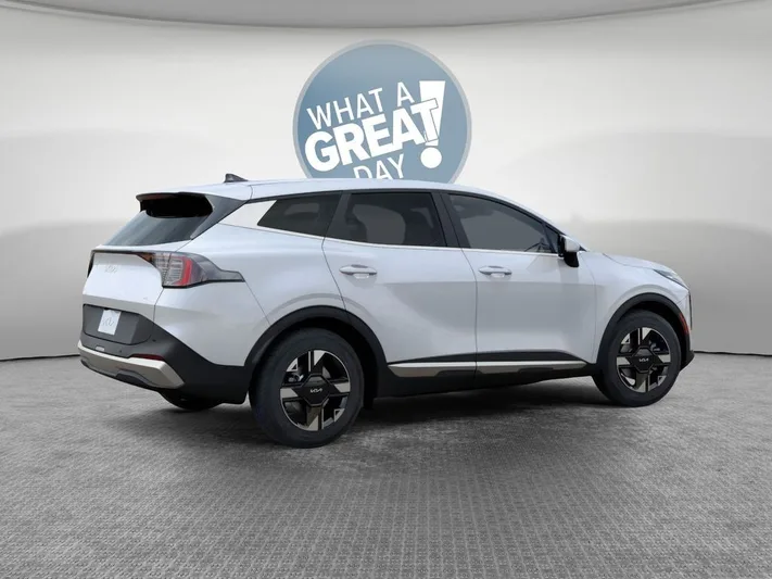 2026 Kia Sportage - view 6