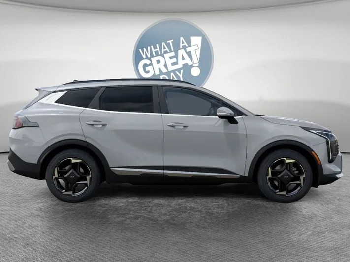 2026 Kia Sportage - view 7
