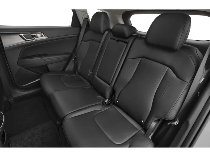 2026 Kia Sportage - view 9
