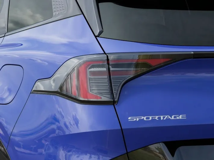 2026 Kia Sportage - view 11