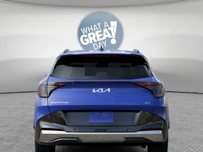 2026 Kia Sportage - view 13