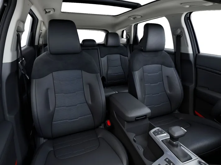 2026 Kia Sportage - view 15