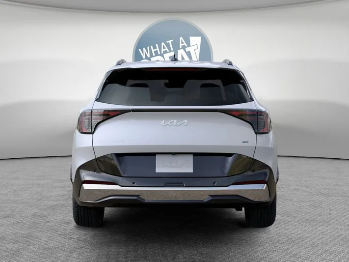 2026 Kia Sportage - view 13
