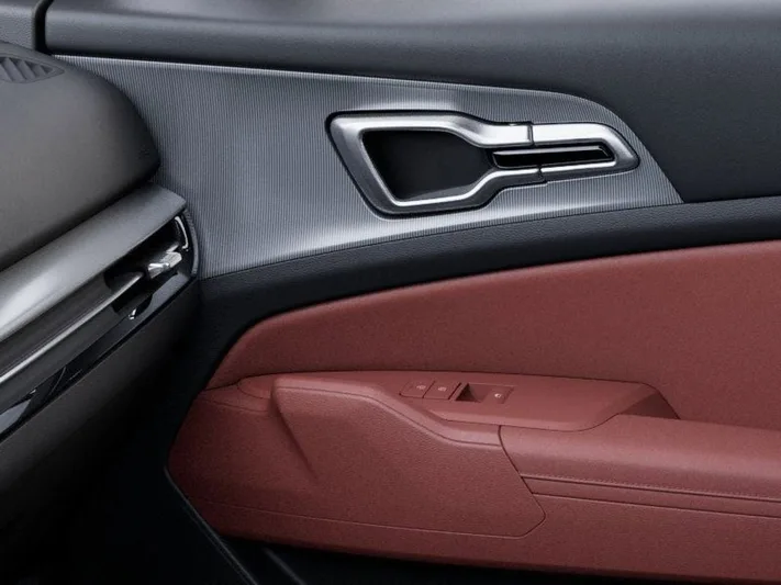 2026 Kia Sportage - view 25