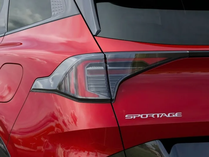 2026 Kia Sportage - view 11
