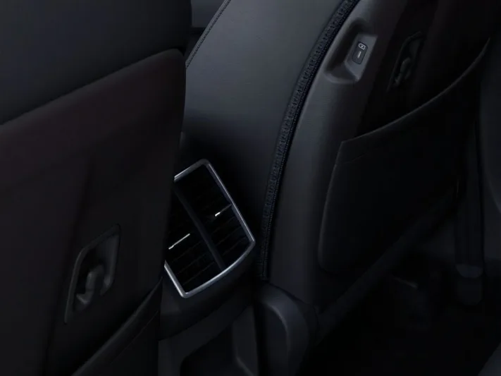 2026 Kia Sportage - view 26