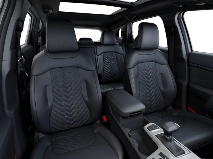2026 Kia Sportage - view 15