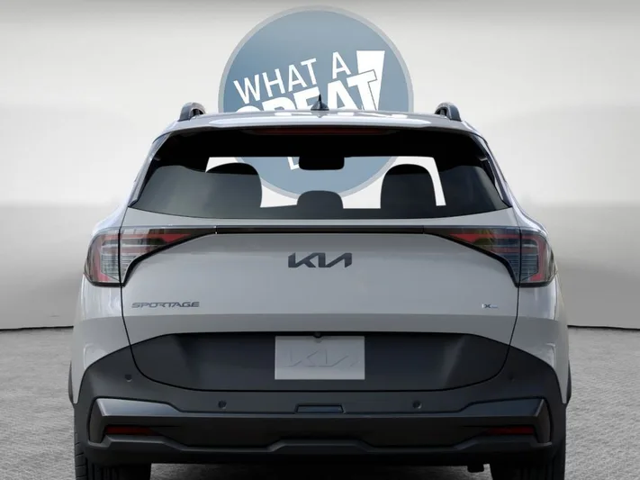 2026 Kia Sportage - view 13