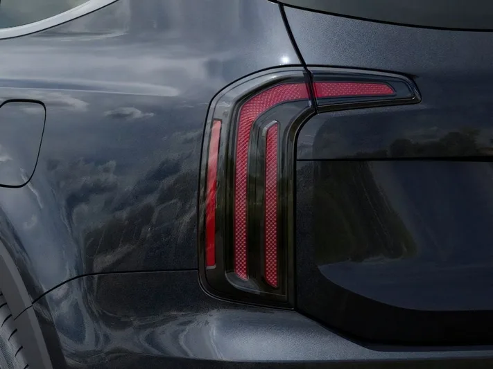 2025 Kia Telluride - view 11