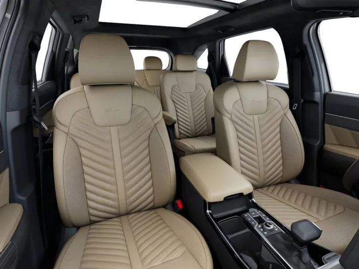 2026 Kia Sorento - view 15
