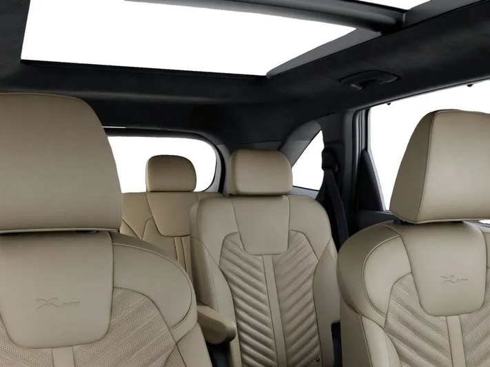 2026 Kia Sorento - view 27