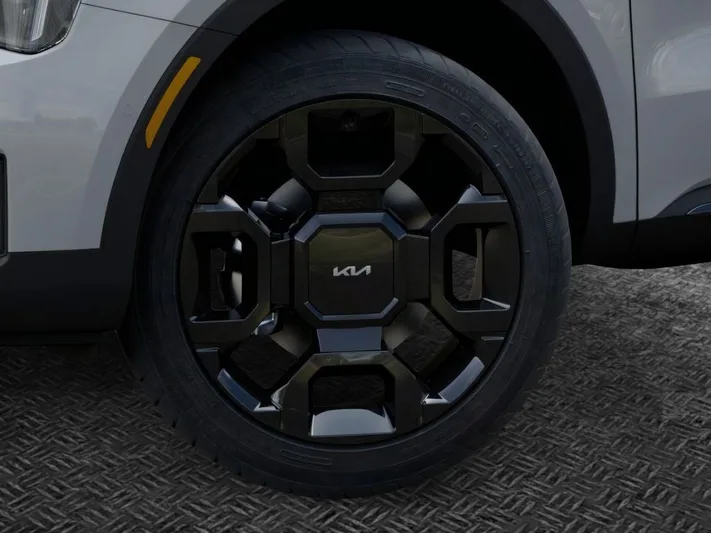 2026 Kia Sorento - view 9