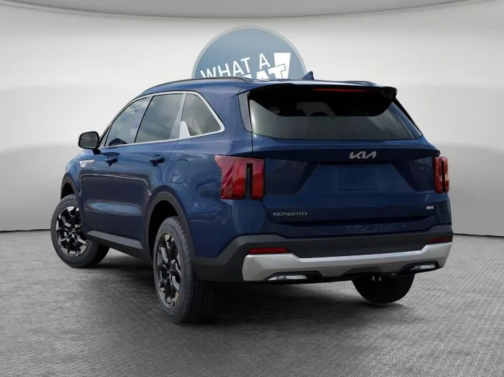 2026 Kia Sorento - view 4