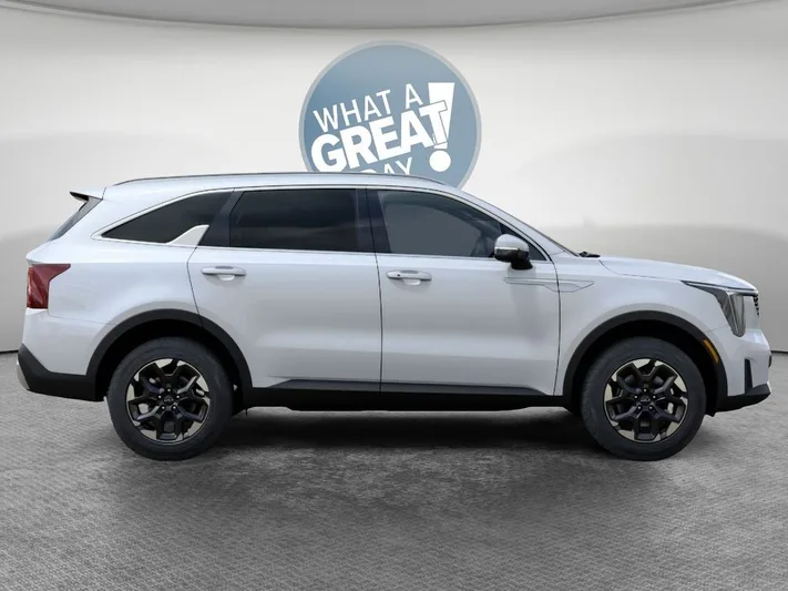 2026 Kia Sorento - view 7