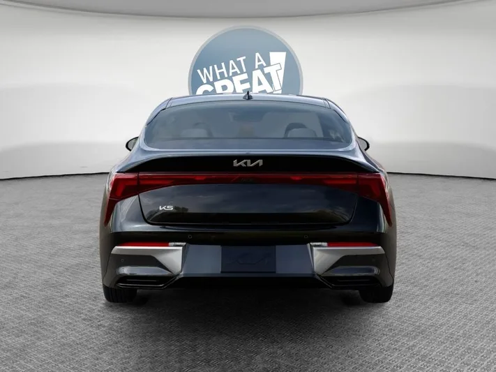 2026 Kia K5 - view 13