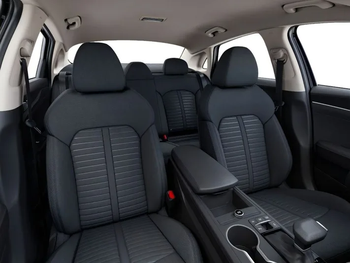 2026 Kia K5 - view 15