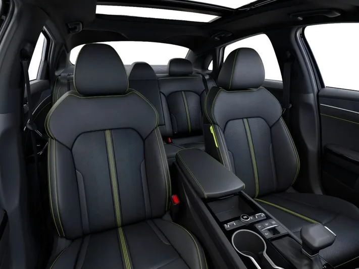 2026 Kia K5 - view 15