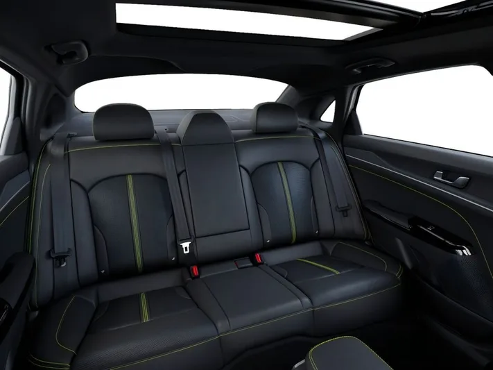 2026 Kia K5 - view 16