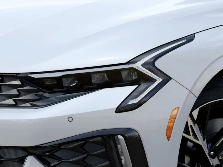 2026 Kia K5 - view 10