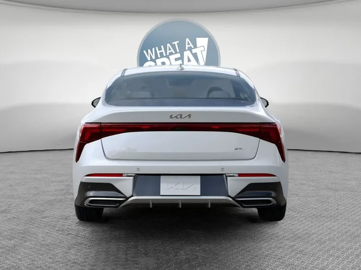 2026 Kia K5 - view 13
