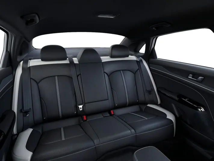 2026 Kia K5 - view 16